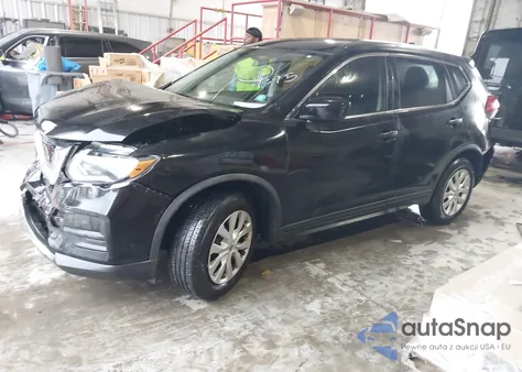 2017 Nissan Rogue S z USA, uszkodzony, nr VIN KNMAT2MT4HP609395